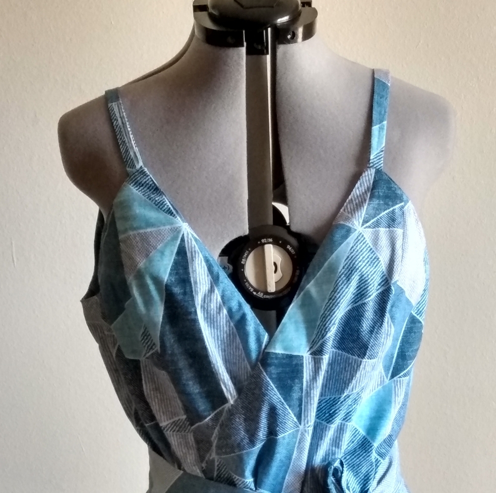 Women's romper size 10